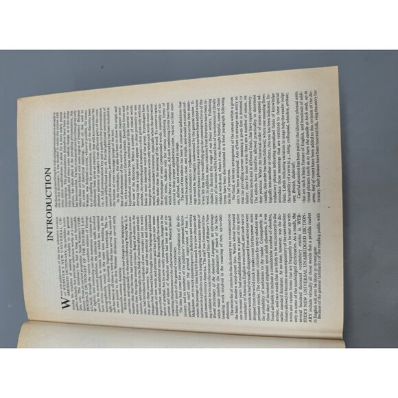 Websters New Universal Unabridged Dictionary Deluxe 2nd Edition hardcover book - Picture 9 of 16